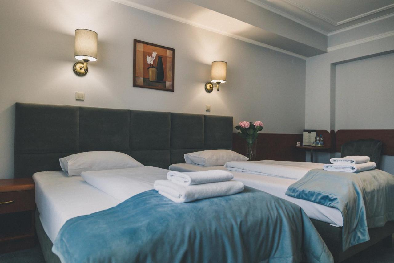 Hotel Czardasz Spa & Wellness Plock Exterior photo