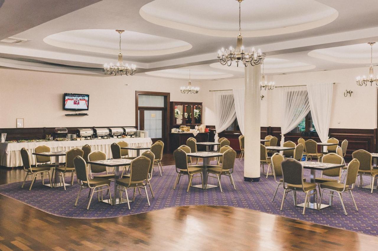 Hotel Czardasz Spa & Wellness Plock Exterior photo