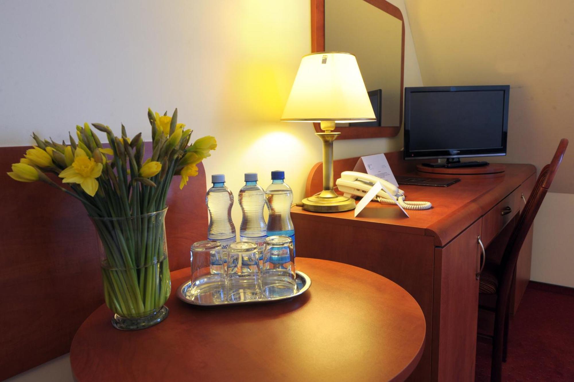 Hotel Czardasz Spa & Wellness Plock Room photo