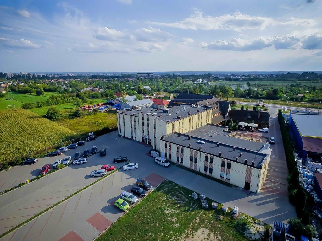 Hotel Czardasz Spa & Wellness Plock Exterior photo